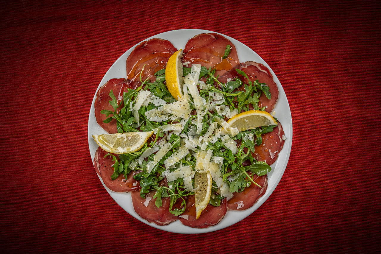 Bresaola con rucola e pecorino